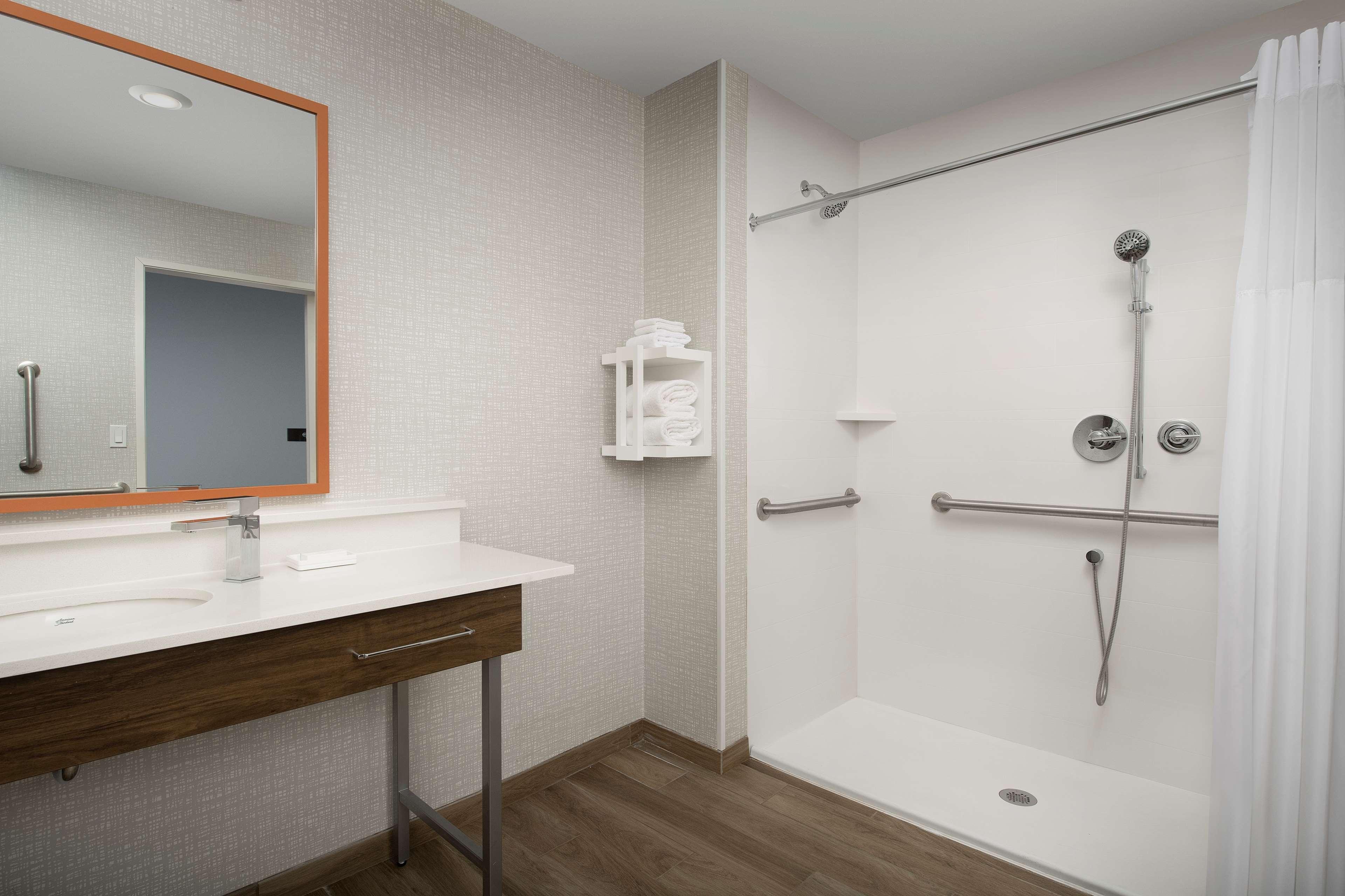Hampton Inn Warroad, Mn Exterior foto
